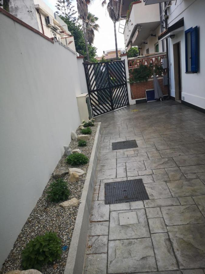 La Casa Di Anna Villa Palmi Exterior photo
